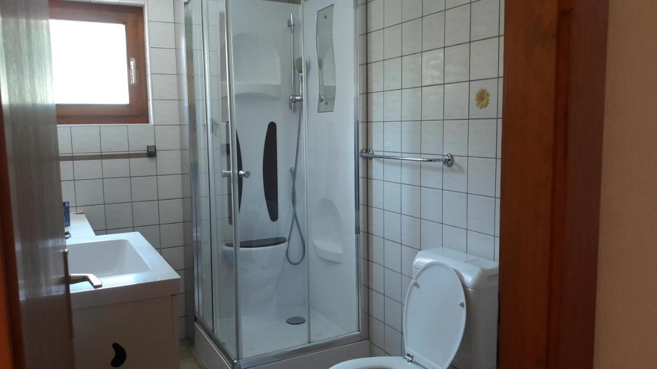Studio Le Plan Clou Arbaz المظهر الخارجي الصورة